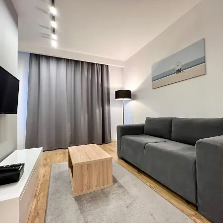 K22 Large Slawinska 509 Varsovie