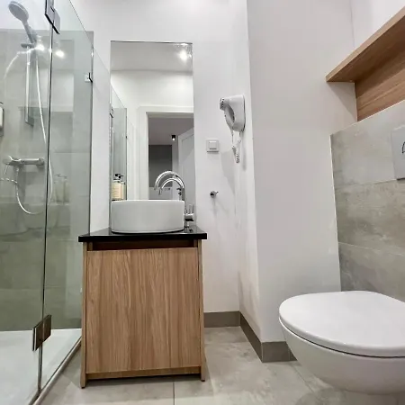 K22 Large Slawinska 509